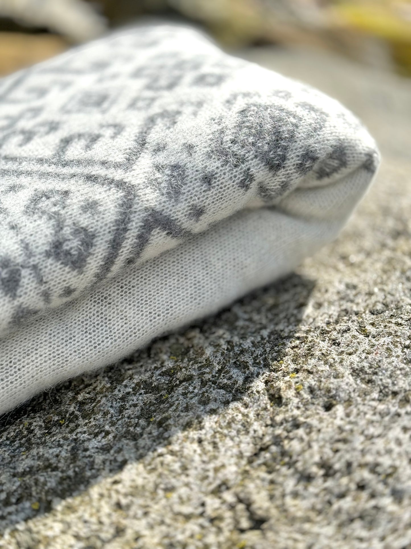 “Embroidered” [Icelandic Lambswool Blanket] Ash + Ivory