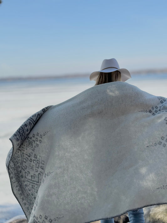 “Embroidered” [Icelandic Lambswool Blanket] Ash + Ivory