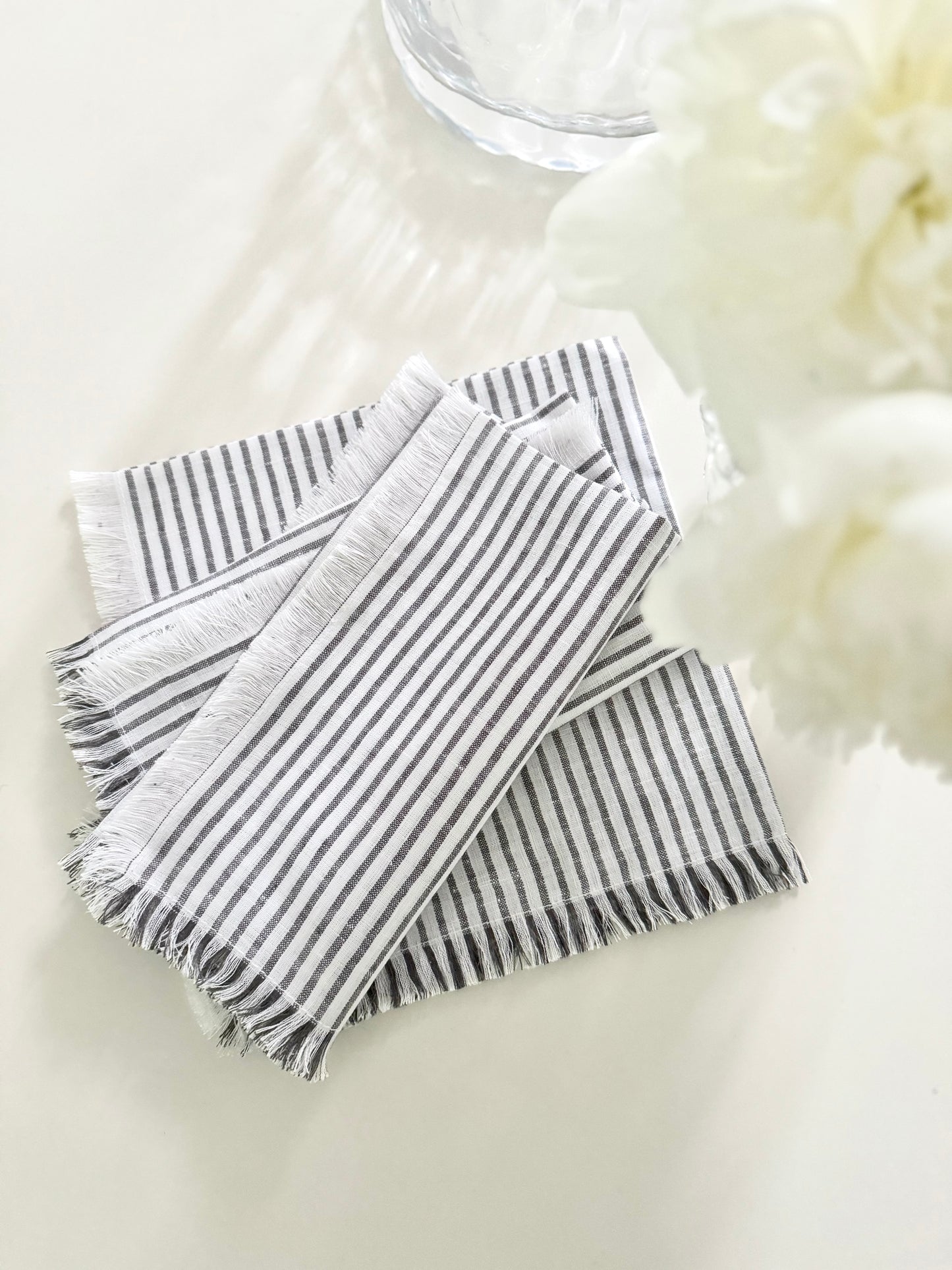 Coastal Fringe Linen Napkins (Set of 4)